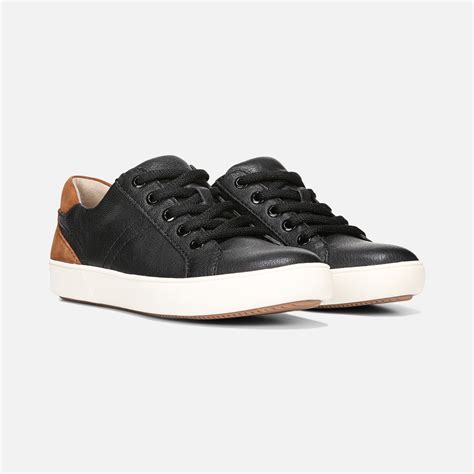 naturalizer morrison sneaker black.